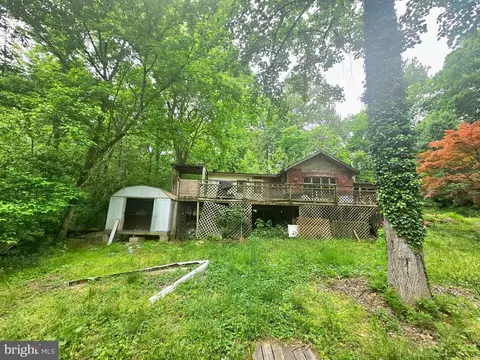 250 Burnside Dr, Falling Waters, WV 25419 photo 13