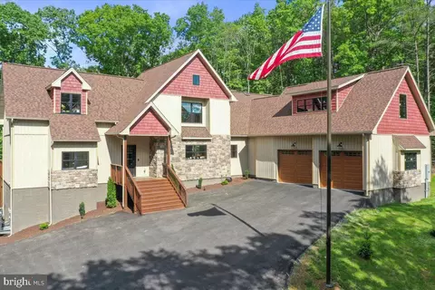 2968 Cheyennes Trl, Gerrardstown, WV 25420