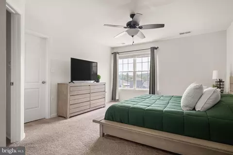 Bedroom - 259 Headwaters Dr, Falling Waters, WV 25419 photo 1 of 5