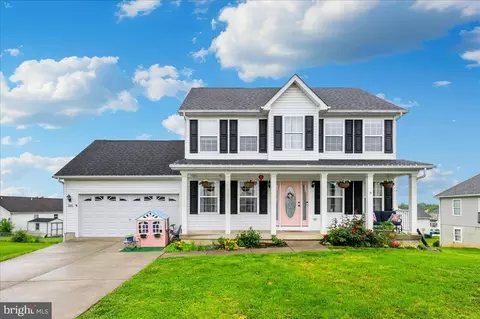 186 Brush Dr, Martinsburg, WV 25405