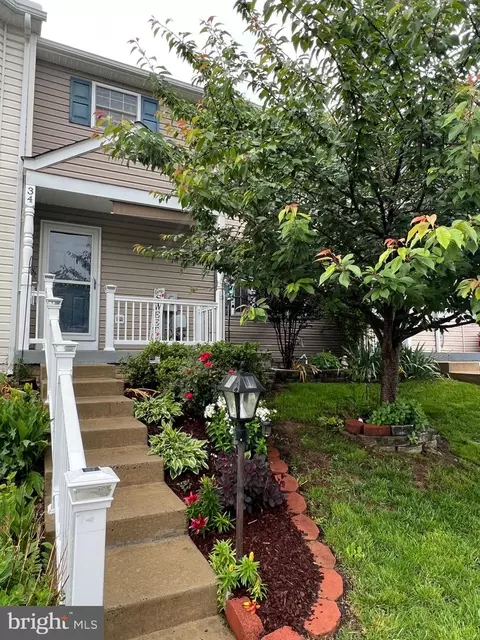 34 Argon Dr, Martinsburg, WV 25405