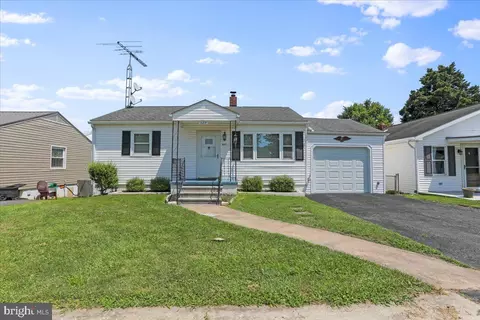 627 State Cir, Martinsburg, WV 25401