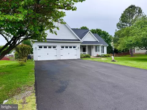 41 Clemson Dr, Falling Waters, WV 25419 photo 24