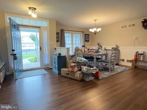 41 Clemson Dr, Falling Waters, WV 25419 photo 5