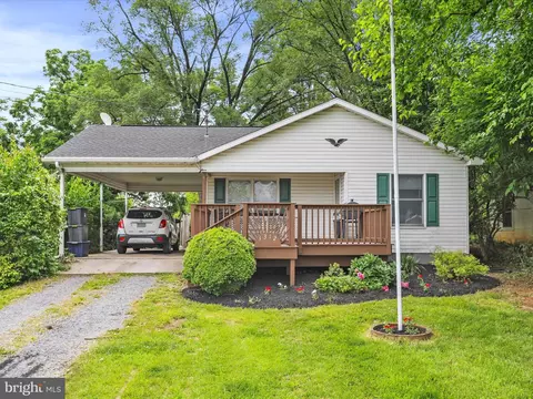 1312 W Virginia Ave W, Martinsburg, WV 25401