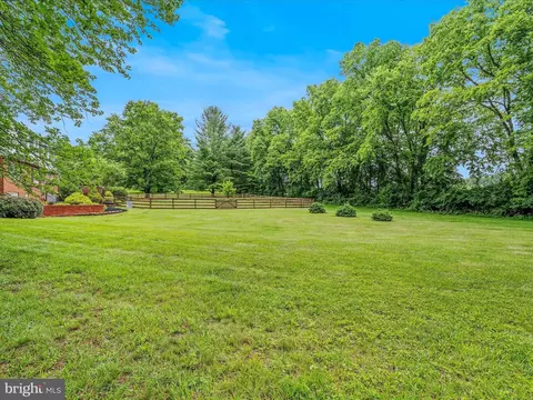 Exterior - 182 Humphrey Ln, Falling Waters, WV 25419 photo 7 of 23