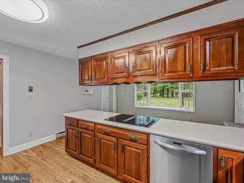 Kitchen - 182 Humphrey Ln, Falling Waters, WV 25419 photo 3 of 3
