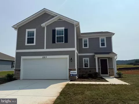 223 Orpington Dr, Martinsburg, WV 25403