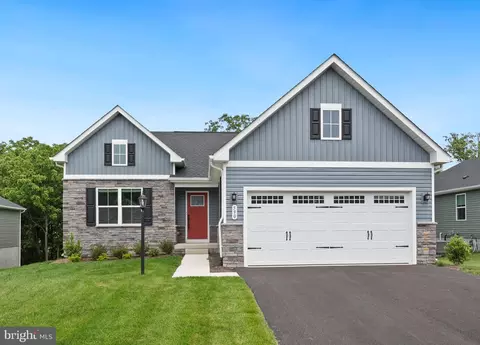 590 Makers Way, Martinsburg, WV 25405