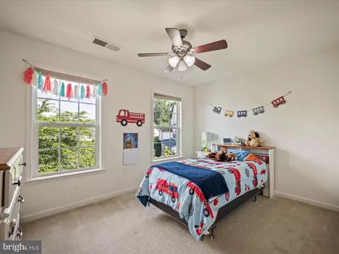 48 Patapsco Cir, Falling Waters, WV 25419 photo 18