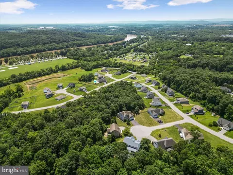 48 Patapsco Cir, Falling Waters, WV 25419 photo 43