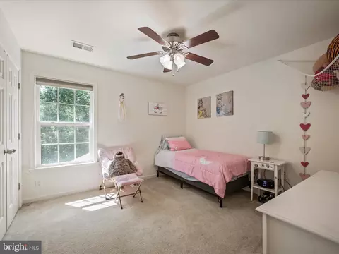 48 Patapsco Cir, Falling Waters, WV 25419 photo 23