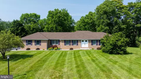 117 Columbus Ct, Martinsburg, WV 25404