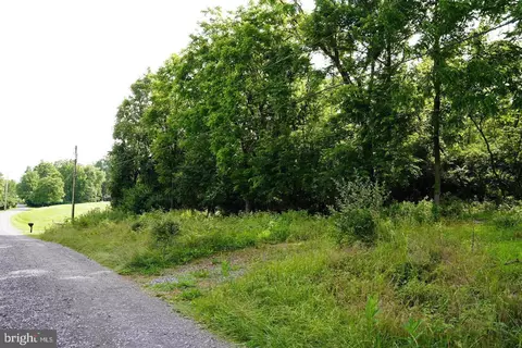 Harold Drive, Martinsburg, WV 25403