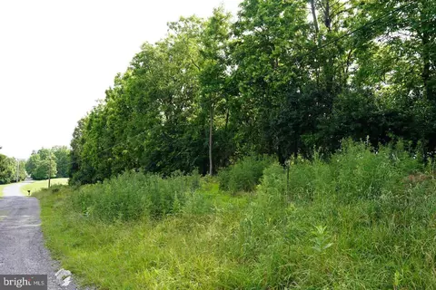 Harold Drive, Martinsburg, WV 25403