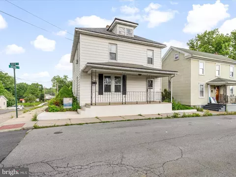 400 Auburn St, Martinsburg, WV 25401