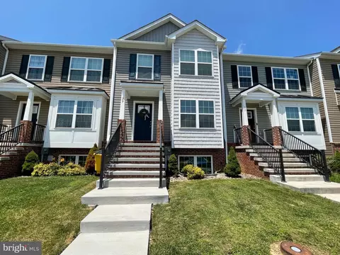 29 Guatemala Dr, Martinsburg, WV 25403