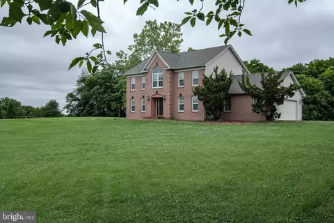 89 Hadrian Ct, Martinsburg, WV 25403