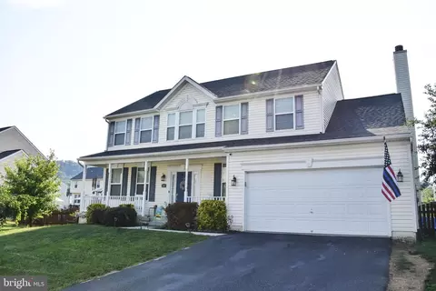 181 Avalon Trl, Hedgesville, WV 25427