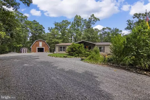 622 Haymaker Rd, Hedgesville, WV 25427