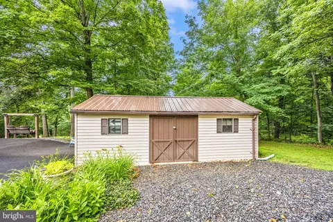 501 Macintosh Dr, Falling Waters, WV 25419 photo 39