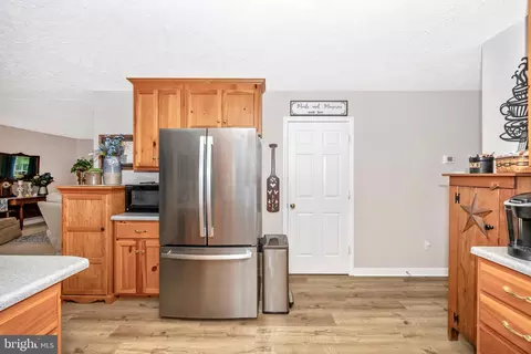 501 Macintosh Dr, Falling Waters, WV 25419 photo 17