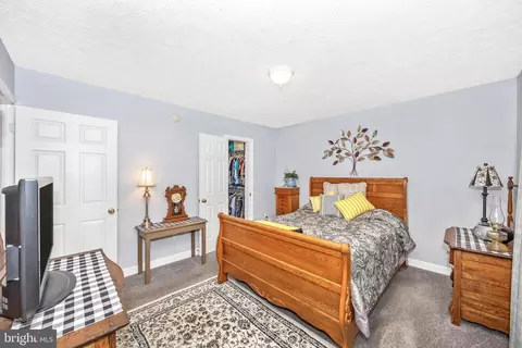 501 Macintosh Dr, Falling Waters, WV 25419 photo 20