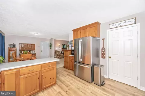 501 Macintosh Dr, Falling Waters, WV 25419 photo 16