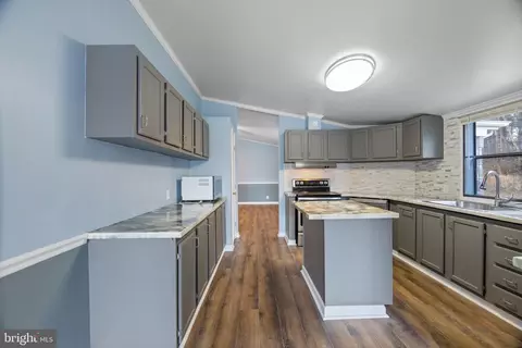 92 Pauls Pl, Falling Waters, WV 25419 photo 13