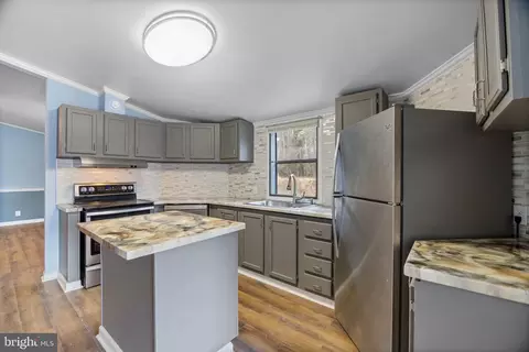 92 Pauls Pl, Falling Waters, WV 25419 photo 14