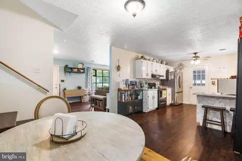 35 Hearthside Dr, Falling Waters, WV 25419 photo 14