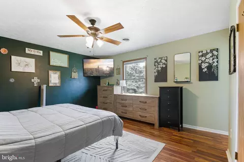 35 Hearthside Dr, Falling Waters, WV 25419 photo 27