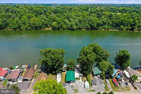 27 Us 1, Falling Waters, WV 25419 photo 5