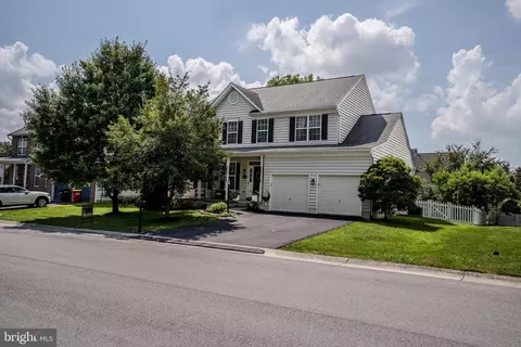 195 Dinwiddie Way, Kearneysville, WV 25430