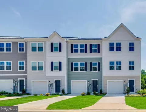 111 Brashear Ct #HARRIETT  561, Martinsburg, WV 25403
