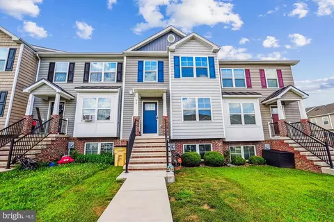 92 Carnes Way, Martinsburg, WV 25403