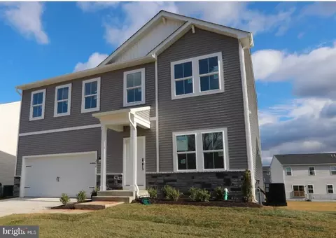 265 Valor Ln, Martinsburg, WV 25405