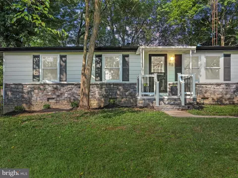 713 Morgan St, Martinsburg, WV 25401
