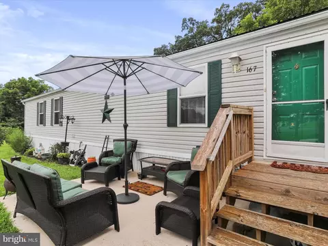 167 Zieglers Path, Falling Waters, WV 25419 photo 3