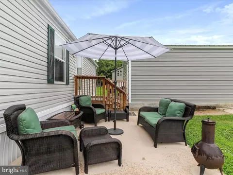 167 Zieglers Path, Falling Waters, WV 25419 photo 4