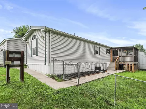 167 Zieglers Path, Falling Waters, WV 25419 photo 27