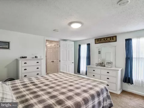 167 Zieglers Path, Falling Waters, WV 25419 photo 16