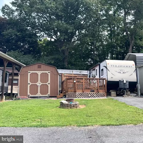 Block 52 Lot 11 Butterfly Boulevard, Falling Waters, WV 25419