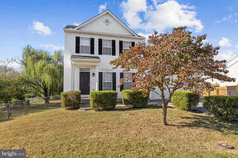 57 Thayers Gull Dr, Martinsburg, WV 25405