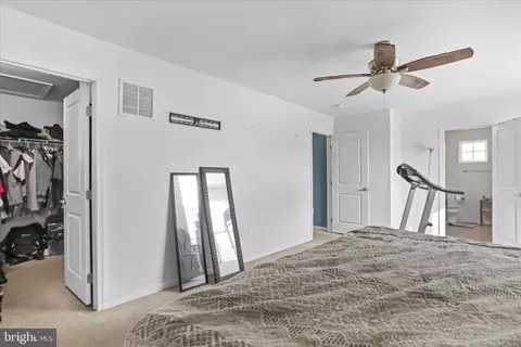 35 Sirocco Ct, Falling Waters, WV 25419 photo 25