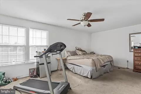35 Sirocco Ct, Falling Waters, WV 25419 photo 24
