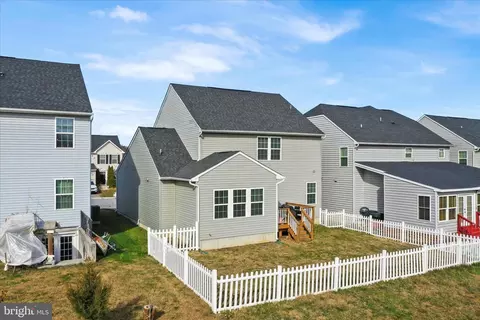 35 Sirocco Ct, Falling Waters, WV 25419 photo 36