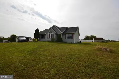 10 Nottingham Blvd, Martinsburg, WV 25405