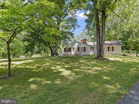 Exterior - 999 Aspero Ln, Falling Waters, WV 25419 photo 10 of 13