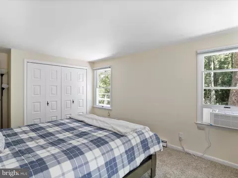 Bedroom - 999 Aspero Ln, Falling Waters, WV 25419 photo 9 of 9
